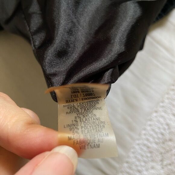 Ellie Tahari Reptile Embossed Print Sheath Dress - Picture 9 of 9